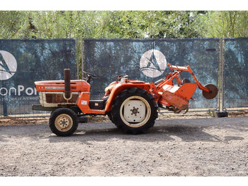Tractor KUBOTA