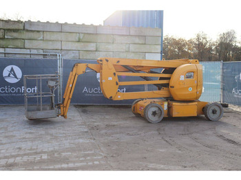 Knikarmhoogwerker MANITOU 150 AETJ