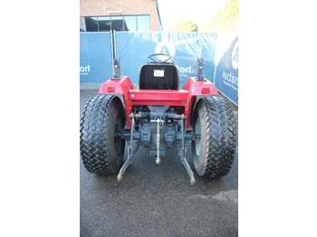 Tractor Shibaura S325 Hydrostaat: afbeelding 4 Tractor Shibaura S325 Hydrostaat: afbeelding 4