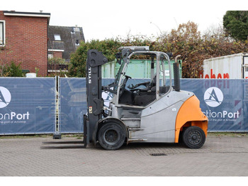 Diesel heftruck STILL RX70