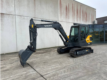 Rupsgraafmachine VOLVO EC55D