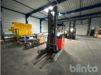 Reach truck LINDE R