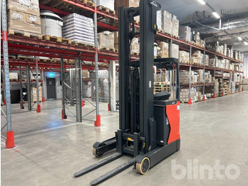 Reach truck LINDE R14