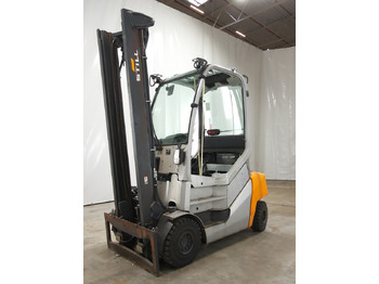 Diesel heftruck STILL RX70