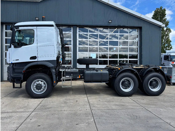 Trekker MERCEDES-BENZ Arocs
