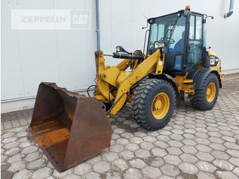Wiellader CATERPILLAR 908M