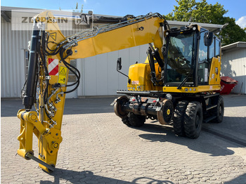 Graafmachine CATERPILLAR M323F