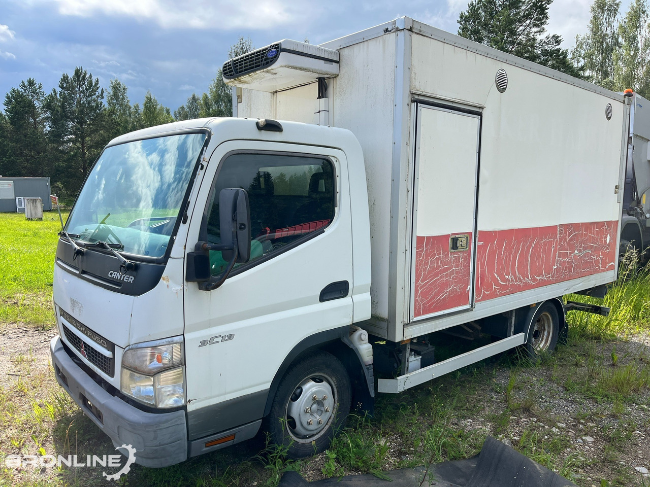 2007 Mitsubishi Fuso Canter 3c13 BOX - Koelwagen vrachtwagen: afbeelding 1 2007 Mitsubishi Fuso Canter 3c13 BOX - Koelwagen vrachtwagen: afbeelding 1