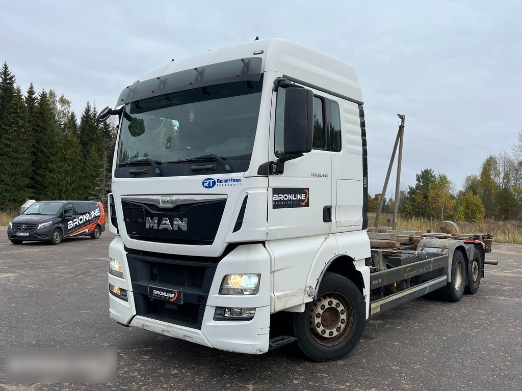 2016 MAN TGX 26.440 6x2 BDF - Containertransporter/ Wissellaadbak vrachtwagen: afbeelding 1 2016 MAN TGX 26.440 6x2 BDF - Containertransporter/ Wissellaadbak vrachtwagen: afbeelding 1