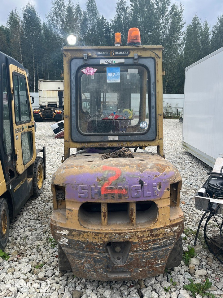 Tõstuk Shangli CPCD35SA-W2 - Diesel heftruck: afbeelding 4 Tõstuk Shangli CPCD35SA-W2 - Diesel heftruck: afbeelding 4