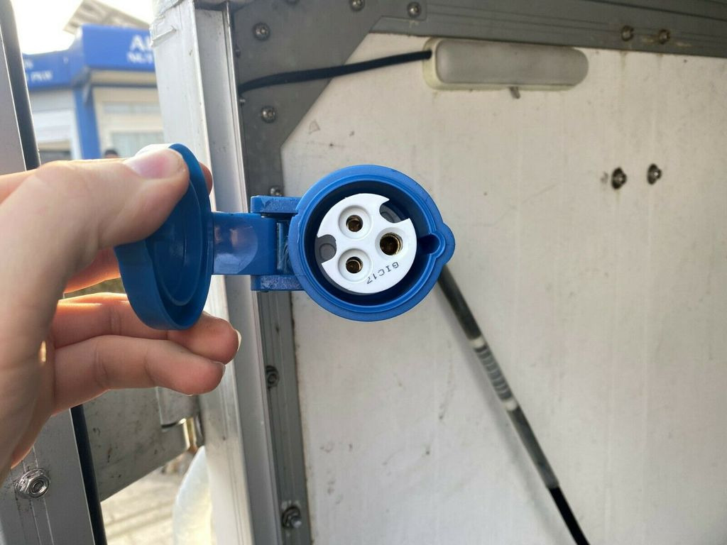 Hapert Wagenbouw Hapert B.V A22A Anhänger - Gesloten aanhangwagen: afbeelding 4 Hapert Wagenbouw Hapert B.V A22A Anhänger - Gesloten aanhangwagen: afbeelding 4