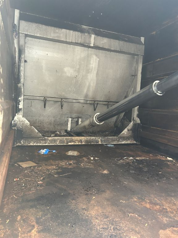 MAN TGA 26.310 6x2 BL MAN TGA 26.310 6x2 BL - Vuilniswagen: afbeelding 4 MAN TGA 26.310 6x2 BL MAN TGA 26.310 6x2 BL - Vuilniswagen: afbeelding 4