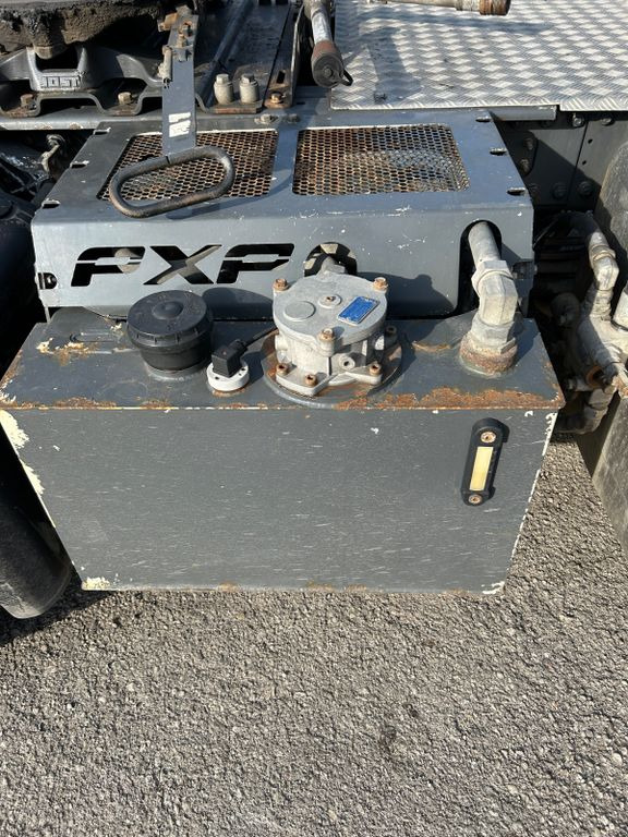 DAF XF 530 PxP 4x4 Hydraulik DAF XF 530 PxP 4x4 Hydraulik - Trekker: afbeelding 4 DAF XF 530 PxP 4x4 Hydraulik DAF XF 530 PxP 4x4 Hydraulik - Trekker: afbeelding 4