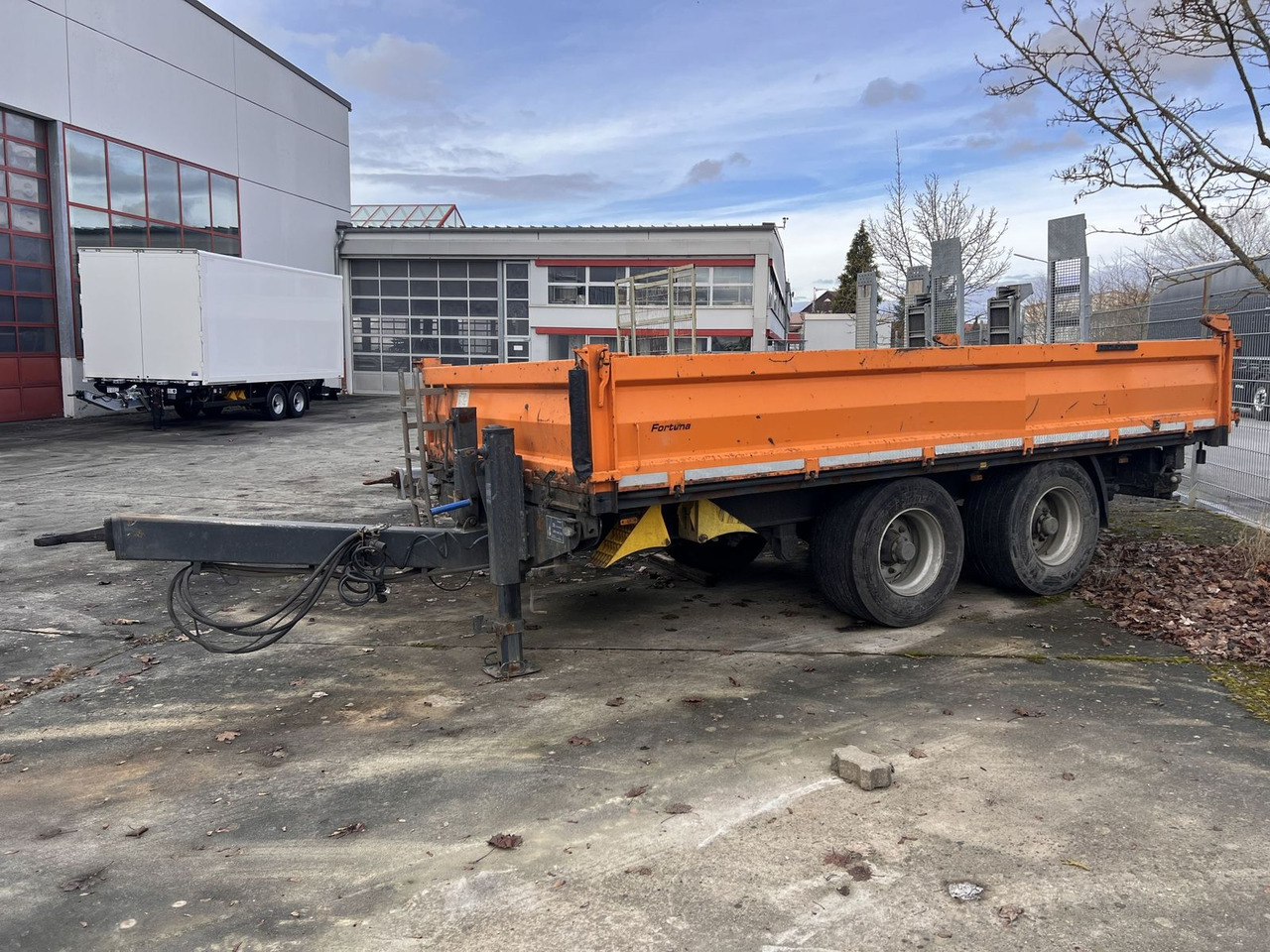 14 t Tandemkipper- Tieflader, Breitbereifung - Kipper aanhangwagen: afbeelding 1 14 t Tandemkipper- Tieflader, Breitbereifung - Kipper aanhangwagen: afbeelding 1