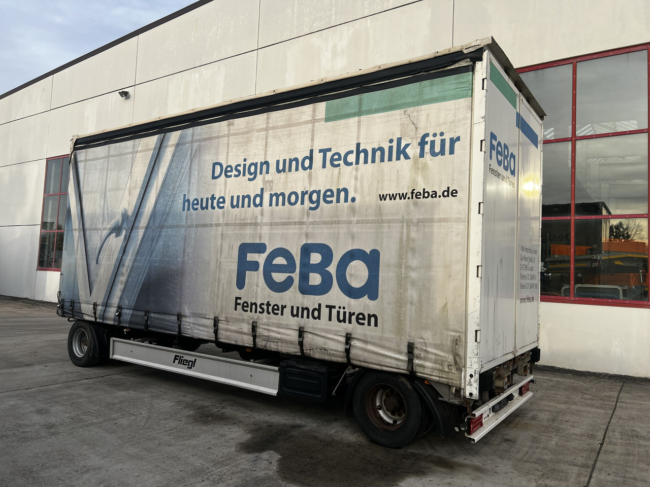 Fliegl ZPS180 2 Achs Jumbo-Planenanhänger - Aanhangwagen met huif: afbeelding 3 Fliegl ZPS180 2 Achs Jumbo-Planenanhänger - Aanhangwagen met huif: afbeelding 3