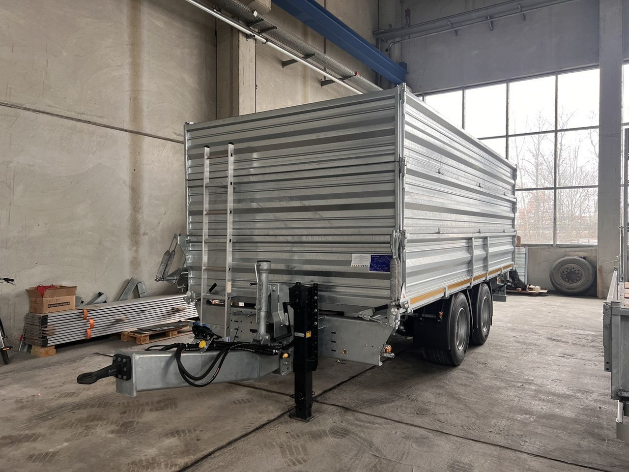 Möslein 19 t Tandem Kipper Tieflader2 x Aufsatzbordwänd - Kipper aanhangwagen: afbeelding 3 Möslein 19 t Tandem Kipper Tieflader2 x Aufsatzbordwänd - Kipper aanhangwagen: afbeelding 3