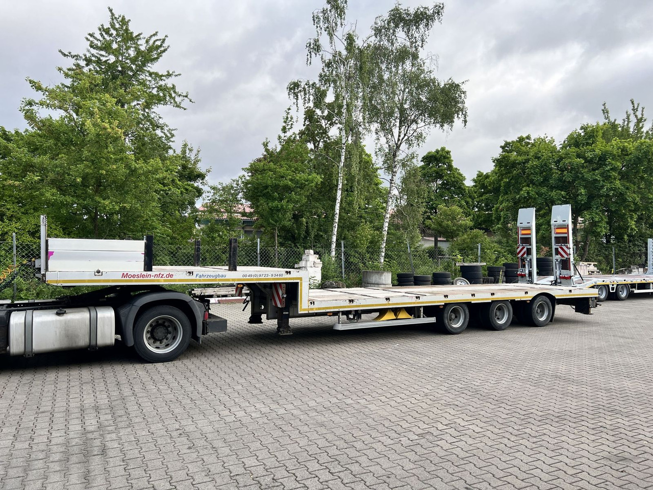 Möslein 3 Achs Satteltieflader - Dieplader oplegger: afbeelding 1 Möslein 3 Achs Satteltieflader - Dieplader oplegger: afbeelding 1