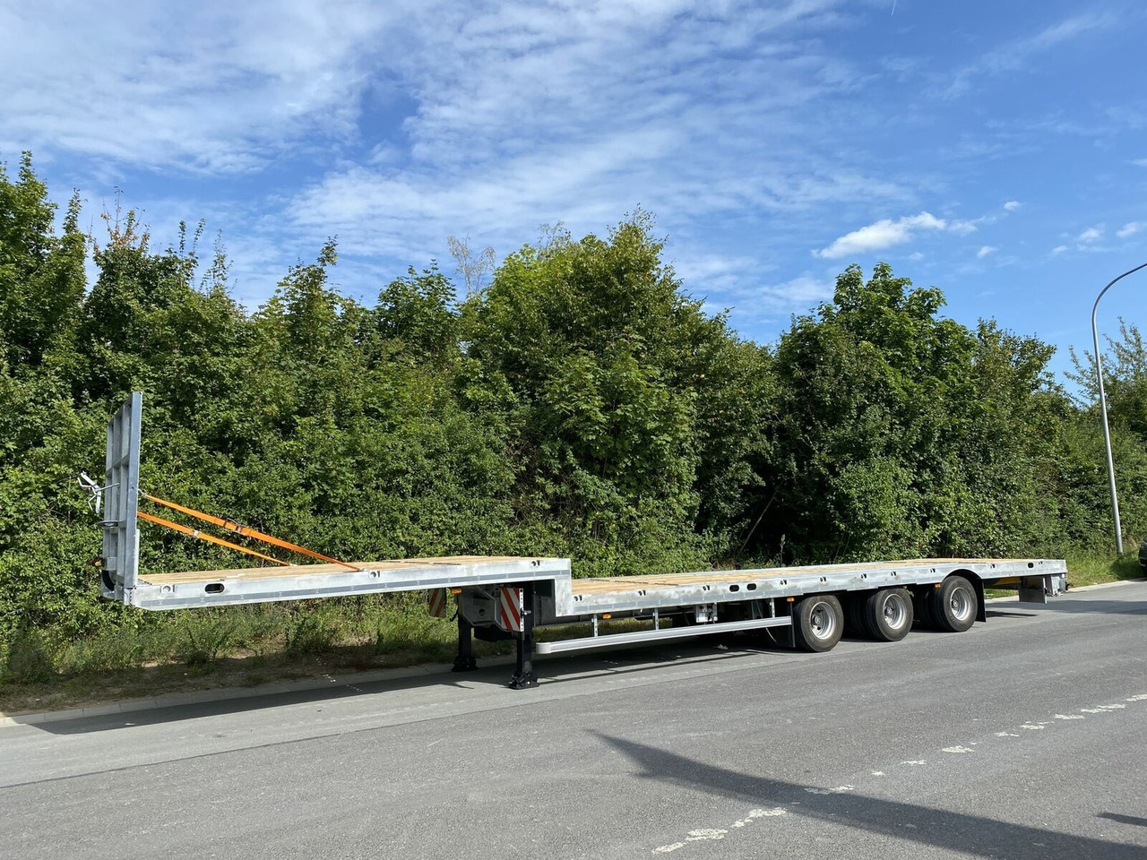Möslein 3 Achs Satteltieflader Plato 45 t GGfür Fertigt - Dieplader oplegger: afbeelding 1 Möslein 3 Achs Satteltieflader Plato 45 t GGfür Fertigt - Dieplader oplegger: afbeelding 1
