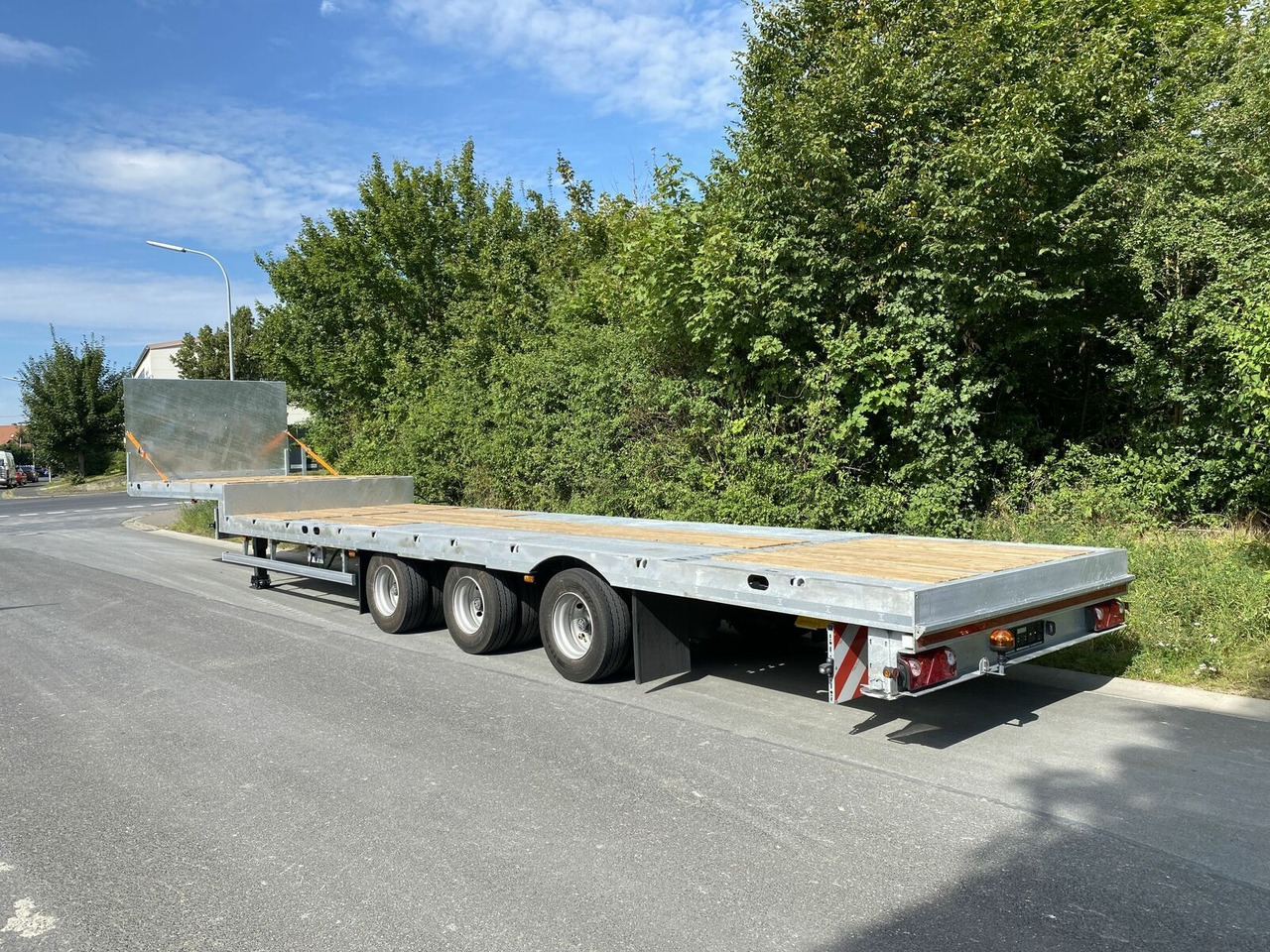 Möslein 3 Achs Tieflader für Fertigteile, Maschinen, Co - Vlakke/ Open oplegger: afbeelding 2 Möslein 3 Achs Tieflader für Fertigteile, Maschinen, Co - Vlakke/ Open oplegger: afbeelding 2