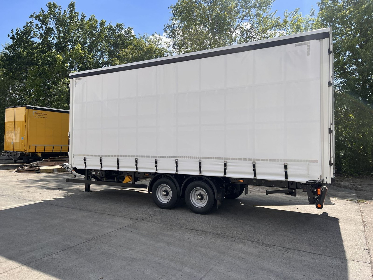 Möslein NEUER Tandem- Planenanhänger Durchladbar - Aanhangwagen met huif: afbeelding 5 Möslein NEUER Tandem- Planenanhänger Durchladbar - Aanhangwagen met huif: afbeelding 5
