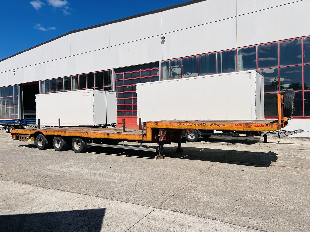 Möslein STO 3 Schwebheim 3 Achs Satteltieflader Plato 45 t GGfür Fertigteile, Baumaschinen oder Container - Dieplader oplegger: afbeelding 4 Möslein STO 3 Schwebheim 3 Achs Satteltieflader Plato 45 t GGfür Fertigteile, Baumaschinen oder Container - Dieplader oplegger: afbeelding 4