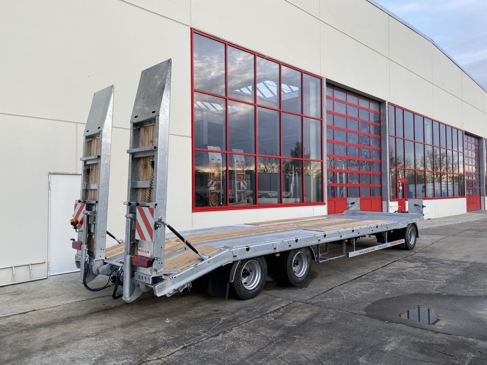 Möslein T 3-8,20 P VB H1 Blatt 3 Achs Tieflader mit gerader Ladefläche 8,10 m, Neufahrzeug - Dieplader aanhangwagen: afbeelding 3 Möslein T 3-8,20 P VB H1 Blatt 3 Achs Tieflader mit gerader Ladefläche 8,10 m, Neufahrzeug - Dieplader aanhangwagen: afbeelding 3