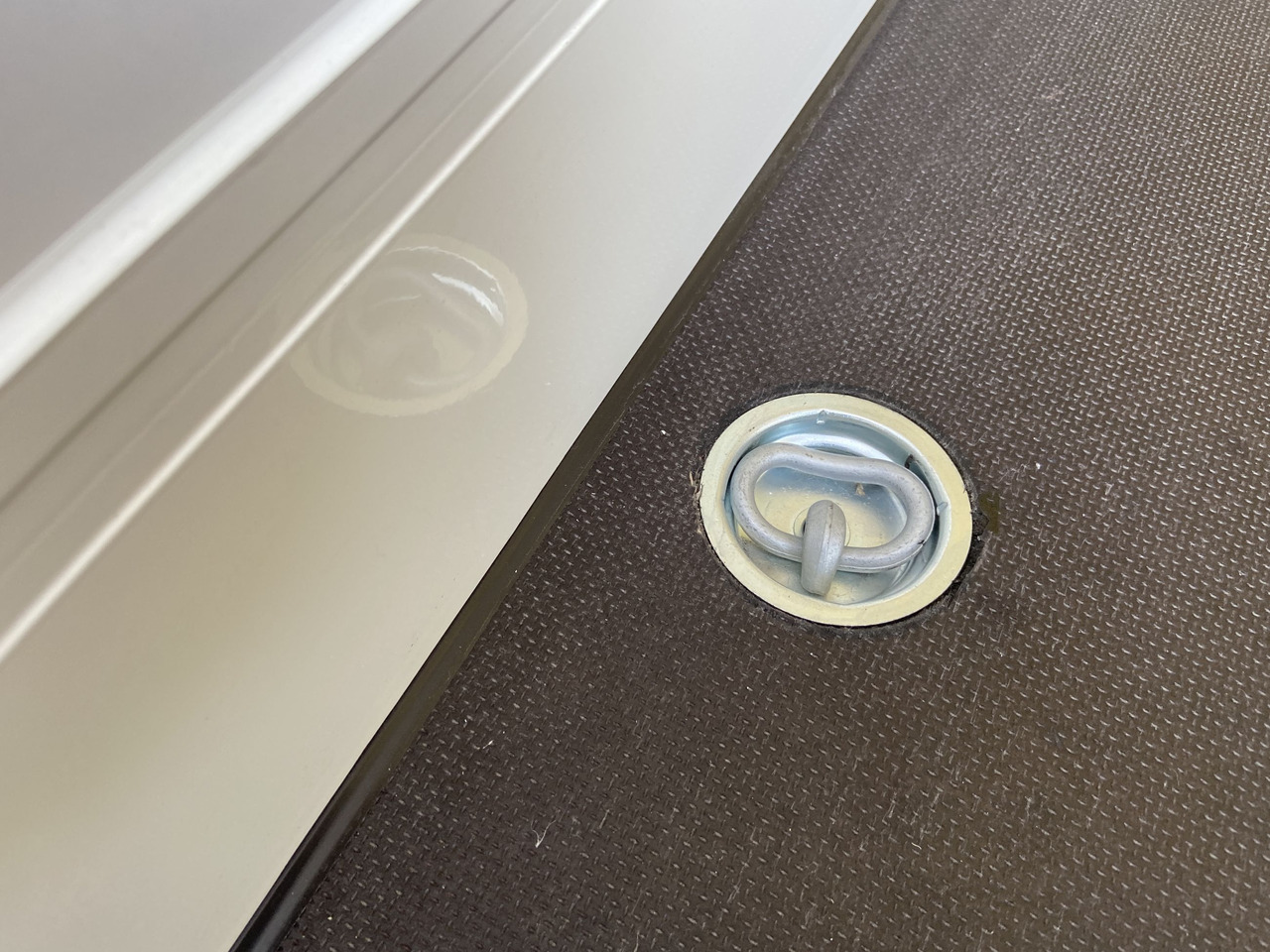 Möslein TKO105 D-L 7 m Tandem Koffer, Ladebordwand 1,5 t + DurchladbarNeufahrzeug -- - Gesloten aanhangwagen: afbeelding 5 Möslein TKO105 D-L 7 m Tandem Koffer, Ladebordwand 1,5 t + DurchladbarNeufahrzeug -- - Gesloten aanhangwagen: afbeelding 5