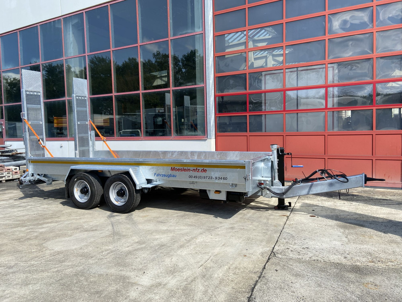 Möslein TT 11-E 5,50 - 2 Tandemtieflader5,50 m x 2 m, Feuerverzinkt - Dieplader aanhangwagen: afbeelding 2 Möslein TT 11-E 5,50 - 2 Tandemtieflader5,50 m x 2 m, Feuerverzinkt - Dieplader aanhangwagen: afbeelding 2