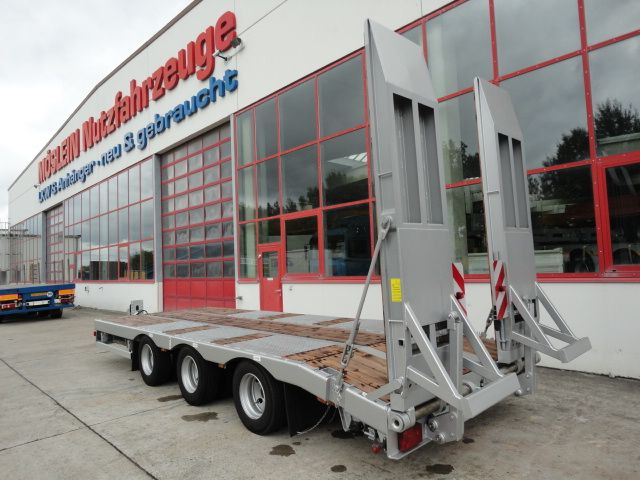 Möslein TT 31 31 t GG Tridem- Tieflader 3 AchsNeufahrzeug - Dieplader aanhangwagen: afbeelding 3 Möslein TT 31 31 t GG Tridem- Tieflader 3 AchsNeufahrzeug - Dieplader aanhangwagen: afbeelding 3