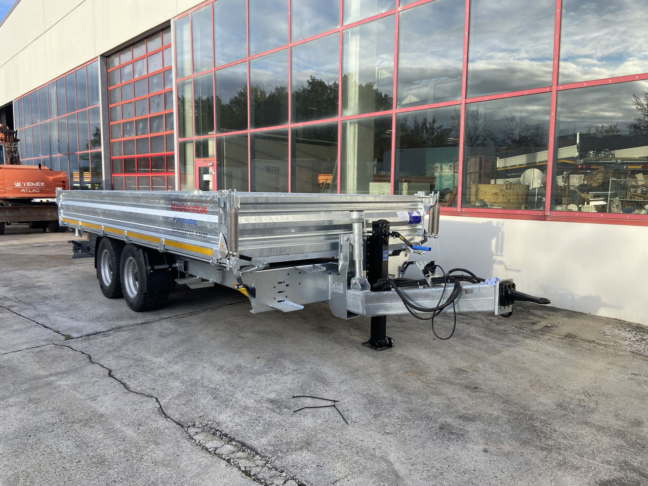 Nieuw Kipper aanhangwagen Möslein TTD 11 Breite Reifen  5,70 lang  Kipper Tieflader, Breite Reifen, 5,70 m lang-- Neufahrzeug --: afbeelding 8