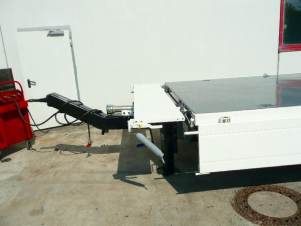 Möslein TTD 11 Weiß neuer Tandem 3- Seitenkipper Tieflader-- Neufahrzeug -- - Kipper aanhangwagen: afbeelding 2 Möslein TTD 11 Weiß neuer Tandem 3- Seitenkipper Tieflader-- Neufahrzeug -- - Kipper aanhangwagen: afbeelding 2