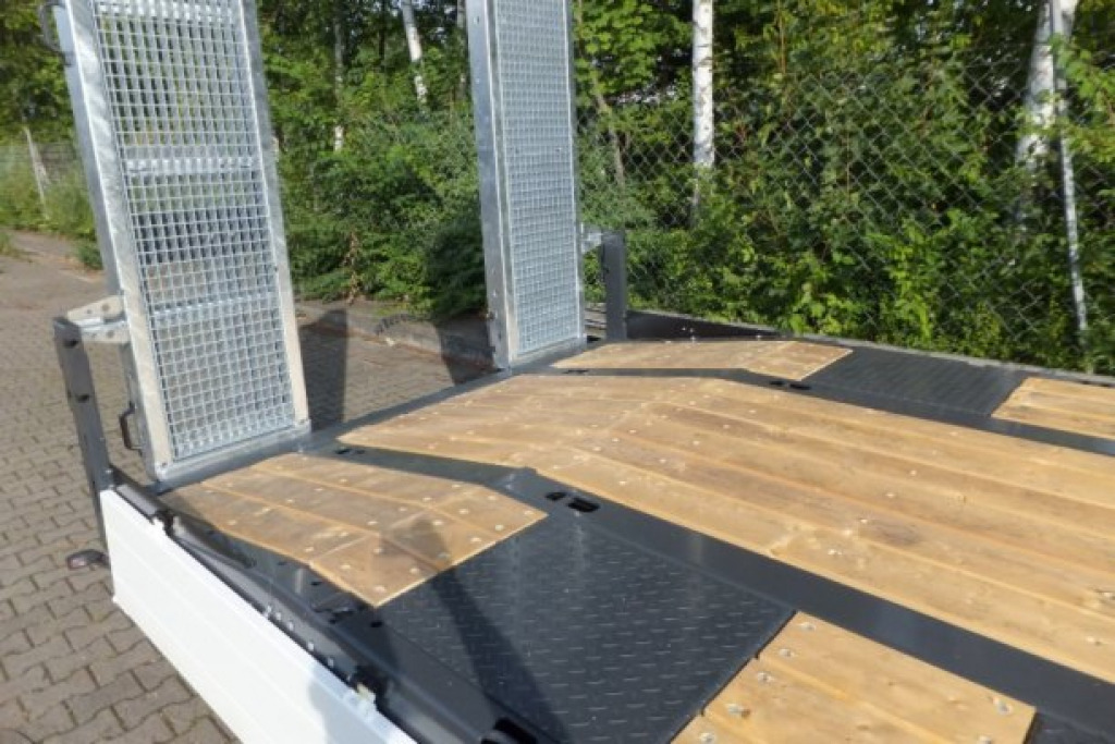 Nieuw Dieplader aanhangwagen voor het vervoer van zwaar materieel Möslein TTT 13- 6,28 Weiß Neuer Tandemtieflader 13 t GG: afbeelding 12 Nieuw Dieplader aanhangwagen voor het vervoer van zwaar materieel Möslein TTT 13- 6,28 Weiß Neuer Tandemtieflader 13 t GG: afbeelding 12