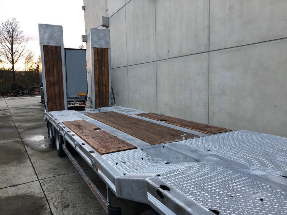 Dieplader aanhangwagen Möslein  neuer 4 Achs Tieflader hydraulischen Rampen: afbeelding 8
