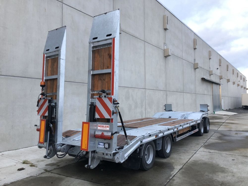 Möslein neuer 4 Achs Tieflader hydraulischen Rampen - Dieplader aanhangwagen: afbeelding 5 Möslein neuer 4 Achs Tieflader hydraulischen Rampen - Dieplader aanhangwagen: afbeelding 5