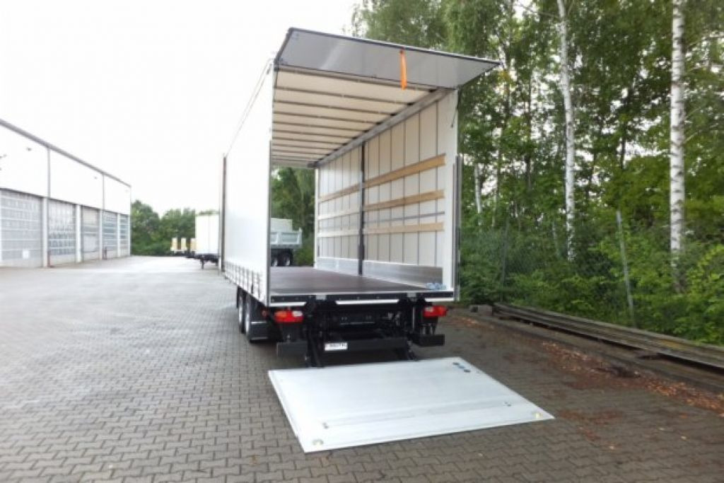 Möslein neuer Planenanhänger, Ladebordwand + Durchladba - Aanhangwagen met huif: afbeelding 4 Möslein neuer Planenanhänger, Ladebordwand + Durchladba - Aanhangwagen met huif: afbeelding 4