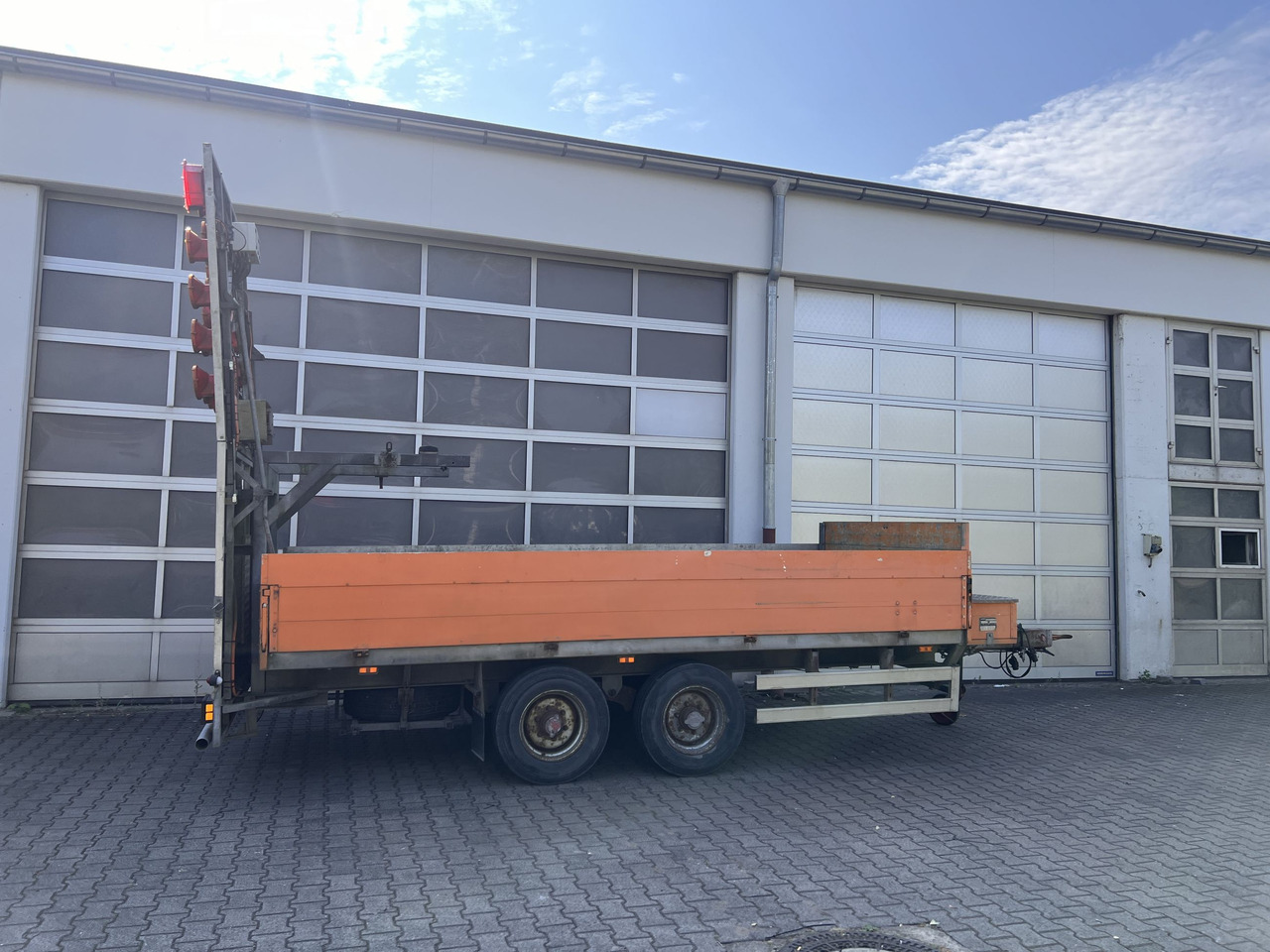 Schmitz Korbach SDAH Tandempritsche - Open/ Plateau aanhangwagen: afbeelding 5 Schmitz Korbach SDAH Tandempritsche - Open/ Plateau aanhangwagen: afbeelding 5