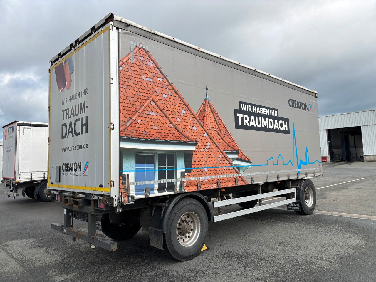 AZP18 Plane + Staplerhalterung - Aanhangwagen met huif: afbeelding 4 AZP18 Plane + Staplerhalterung - Aanhangwagen met huif: afbeelding 4