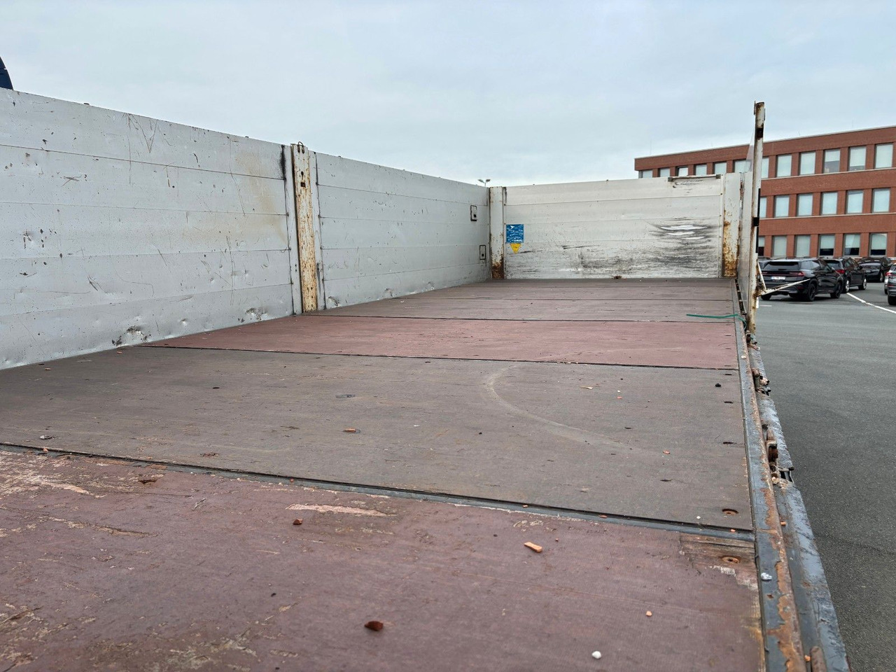 Krone AZ18 + Palettenkasten - Open/ Plateau aanhangwagen: afbeelding 2 Krone AZ18 + Palettenkasten - Open/ Plateau aanhangwagen: afbeelding 2