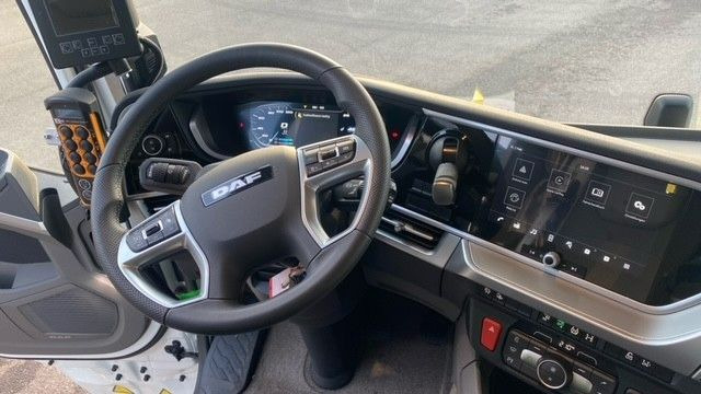 DAF XF 480 FAN Abroller VDL DAF XF 480 FAN Abroller VDL - Haakarmsysteem vrachtwagen: afbeelding 5 DAF XF 480 FAN Abroller VDL DAF XF 480 FAN Abroller VDL - Haakarmsysteem vrachtwagen: afbeelding 5