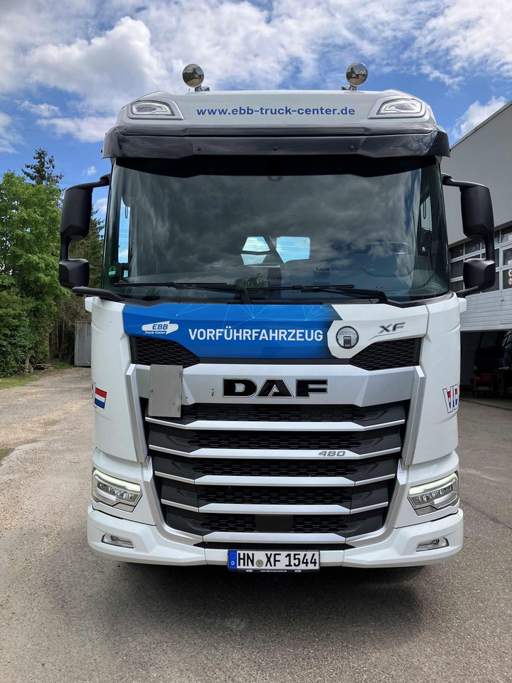 DAF XF 480 FAN Abroller VDL DAF XF 480 FAN Abroller VDL - Haakarmsysteem vrachtwagen: afbeelding 2 DAF XF 480 FAN Abroller VDL DAF XF 480 FAN Abroller VDL - Haakarmsysteem vrachtwagen: afbeelding 2
