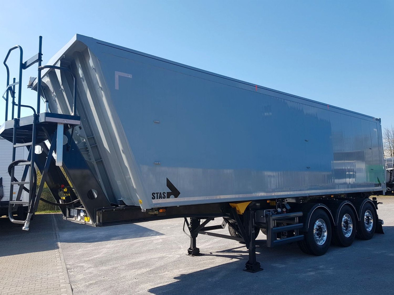 Stas agroSTAR 47,6 cbm Kippsattelauflieger Stas agroSTAR 47,6 cbm Kippsattelauflieger - Kipper oplegger: afbeelding 1 Stas agroSTAR 47,6 cbm Kippsattelauflieger Stas agroSTAR 47,6 cbm Kippsattelauflieger - Kipper oplegger: afbeelding 1