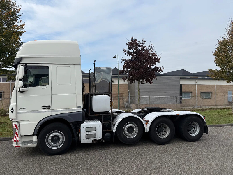 DAF XF 530 FTM 8X4 handgeschakeld 8-2018 retarder - Trekker: afbeelding 5 DAF XF 530 FTM 8X4 handgeschakeld 8-2018 retarder - Trekker: afbeelding 5