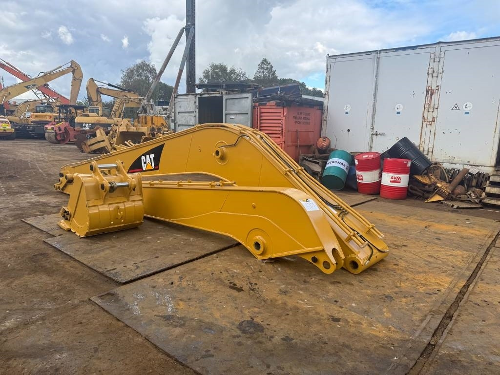 CAT 320FL LONG REACH BOOM 15M - Graafmachine: afbeelding 4 CAT 320FL LONG REACH BOOM 15M - Graafmachine: afbeelding 4