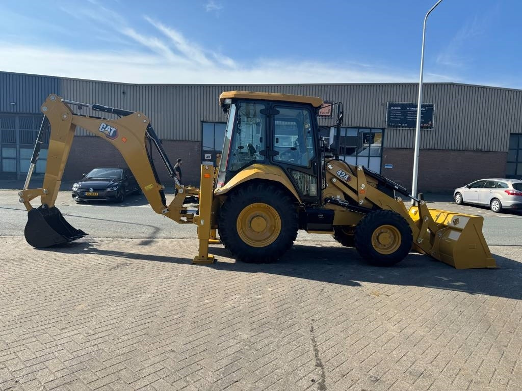 CAT 424 4X4 ( NEW UNUSED ) - Graaflaadmachine: afbeelding 5 CAT 424 4X4 ( NEW UNUSED ) - Graaflaadmachine: afbeelding 5