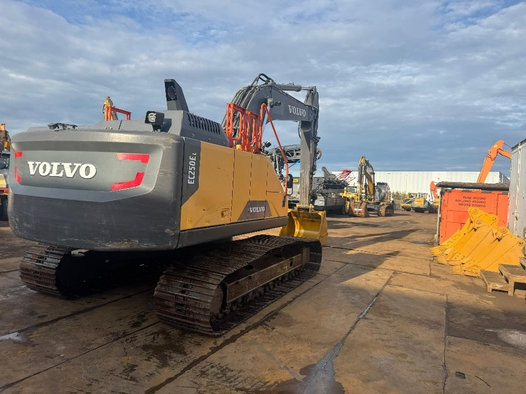 Volvo EC 250 EL - Rupsgraafmachine: afbeelding 5 Volvo EC 250 EL - Rupsgraafmachine: afbeelding 5