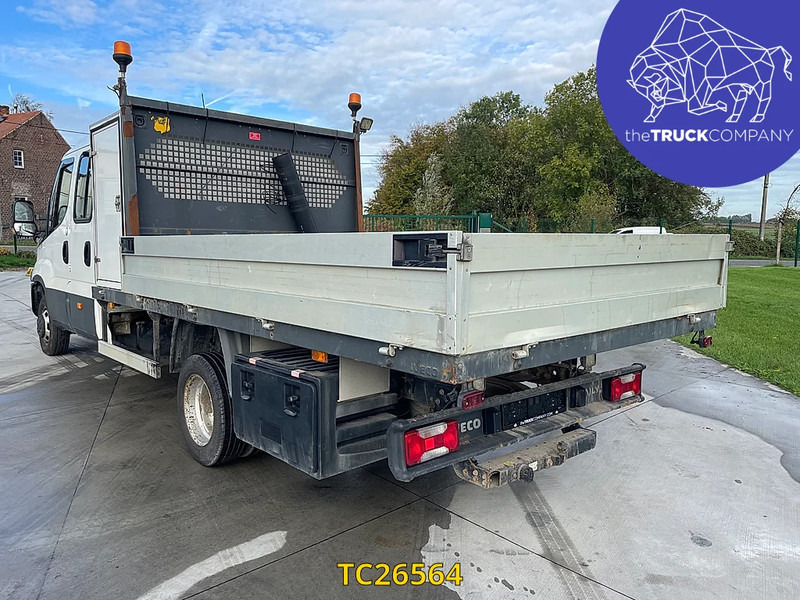 Iveco Daily 35-150 - Bestelwagen met open laadbak: afbeelding 3 Iveco Daily 35-150 - Bestelwagen met open laadbak: afbeelding 3