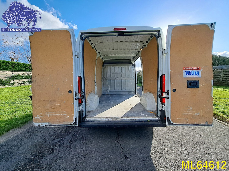 Gesloten bestelwagen Peugeot Boxer 2.0 Euro 6: afbeelding 11 Gesloten bestelwagen Peugeot Boxer 2.0 Euro 6: afbeelding 11