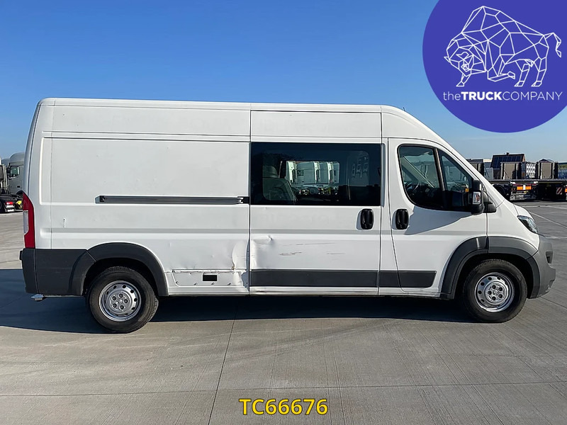 Peugeot Boxer Dubbele cabine - Gesloten bestelwagen: afbeelding 4 Peugeot Boxer Dubbele cabine - Gesloten bestelwagen: afbeelding 4