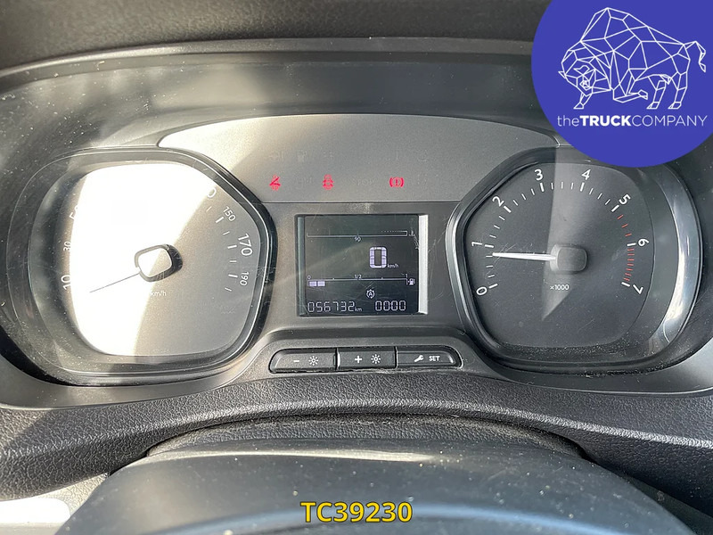 Leasing Peugeot Expert 2l 120cv Peugeot Expert 2l 120cv: afbeelding 18 Leasing Peugeot Expert 2l 120cv Peugeot Expert 2l 120cv: afbeelding 18