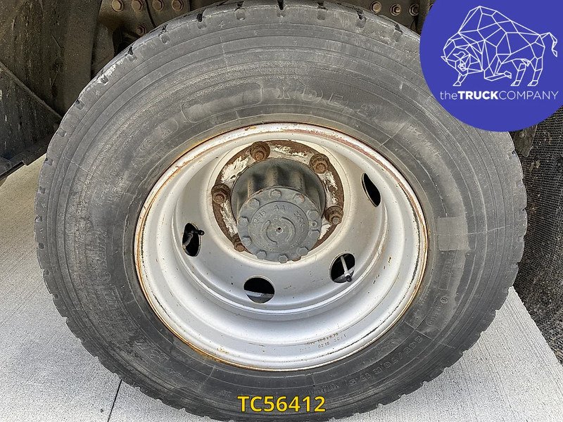 Renault D 240 - Koelwagen vrachtwagen: afbeelding 4 Renault D 240 - Koelwagen vrachtwagen: afbeelding 4